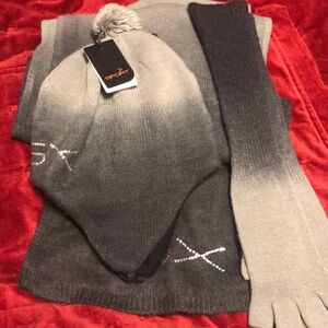 VSX Gray Ombre Scarf Hat Fingerless Glove Set